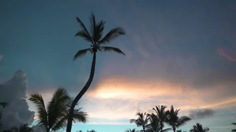 Fantastic sunset overlooking the ocean Stock Footage 179491946