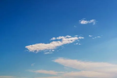 Fantastic white clouds against blue sky Stock-Fotos