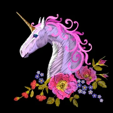 Fantasy unicorn embroidery patch sticker. Pink violet mane horse flower arr.. Stock-Illustration