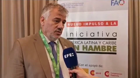 FAO official highlights the political commitment of Latin America in the fight a Stockbeeldmateriaal 294281540