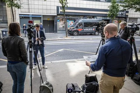 Far-right defeated in the second round of the French legislative elections, Pari Stock Photos