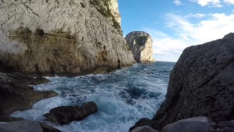 Faraglioni di Capri 스톡 동영상 106400548