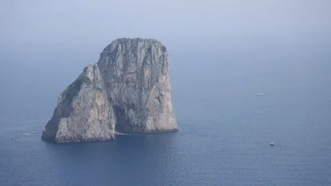 Faraglioni di capri Video stock 128448209