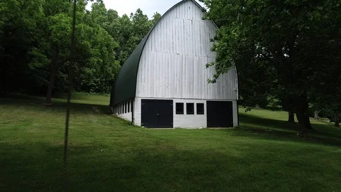 Farm barn dolly shot Video stock 93380997