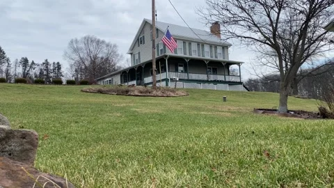 Farm house Video stock 259346611