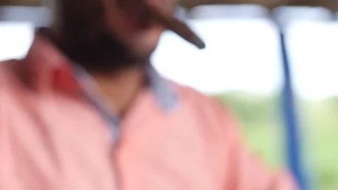 A Farmer Rolls Cigars Inside A Traditional Tobacco Barn Vinales Valley Cuba Vidéo 93489180