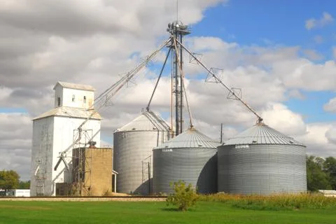 Farming silos in illinois Stock Photos