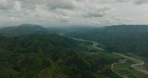 Farmland fields and mountain slopes in the Philippines. Vídeo Stock 250452702