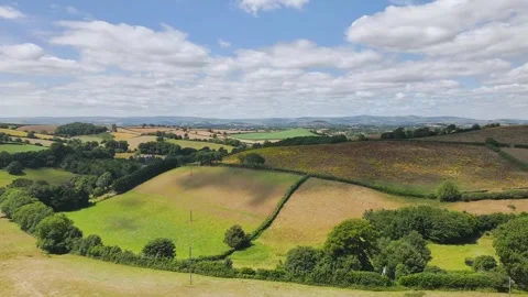 Farms and Fields over Torquay from a drone, Devon, England Vidéo 312836686