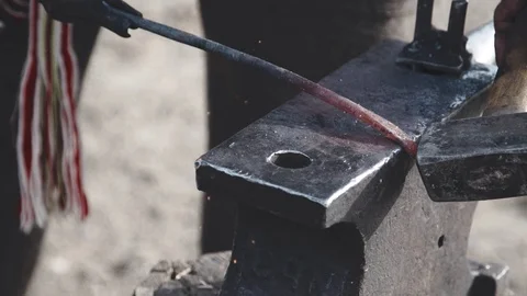 Farrier bend metal in slow motion Stock Footage 77011111