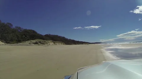 Fast beach driving 库存影片 24791870