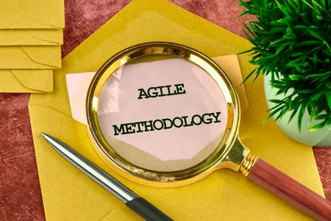 Fast changes concept. AGILE METHODOLOGY written in a letter from a postal env Foto stock