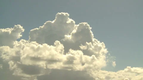 Fast clouds Stock Footage