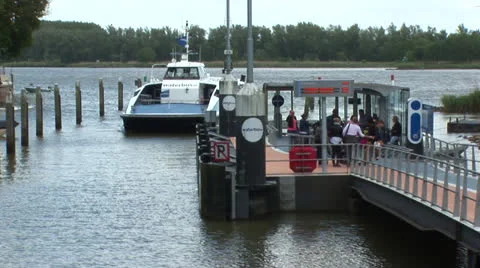 Fast Ferry arrives Stock Footage 25134469