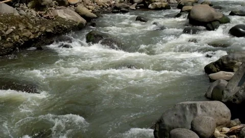 Fast flowing river water Vídeo Stock 292841634