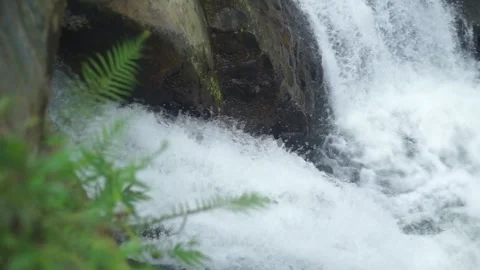Fast flowing river water 스톡 동영상 300323047