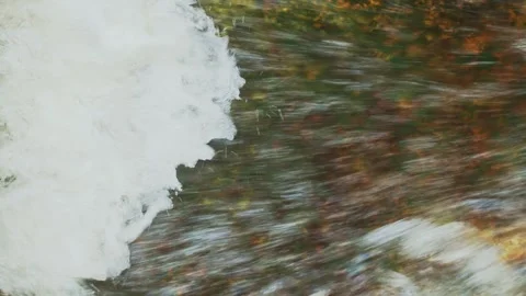 Fast Flowing Water Stream Over Rocks Close Up Loop 動画素材 333812477