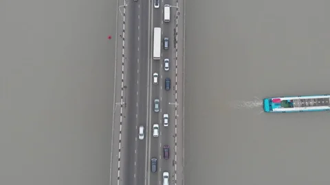 Fast motion and traffic jam on long multi-lane bridge Stock Footage 116985142