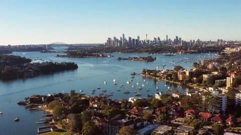 Fast motion flying over Parramatta river in Sydney West to CBD – 4k. 스톡 동영상 155602471