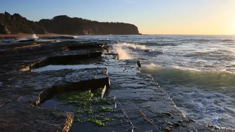 Fast motion Pacific ocean waves on Sydney Northern beaches, seascape 4k. Stock Footage 158839840