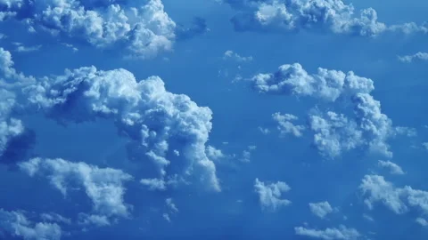 Fast moving camera view at white blue clouds, scenic view at cloudscape bel.. Vídeos de archivo 254031191