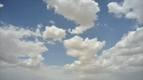 Fast moving clouds Stock Footage 40339071