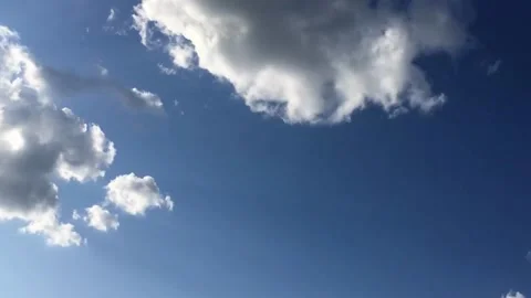 Fast moving clouds 스톡 동영상 222000197