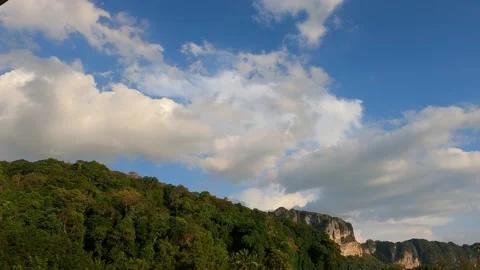 Fast moving clouds timelapse Stock Footage 194433602