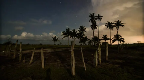 Fast Moving Storm Cloud With Lightning Video stock 39404833