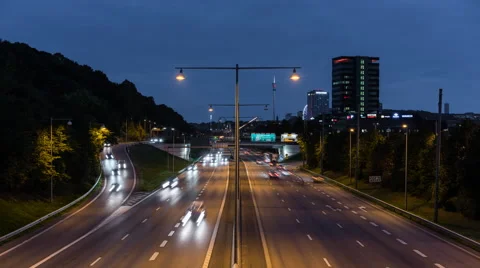 Fast moving traffic Timelapse at dusk. 4K Vídeos de archivo 67642865