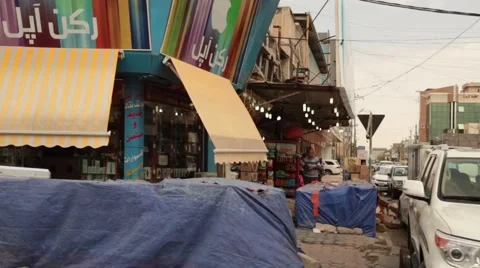 Fast Passing Shot of Shops on Baghdad Streets 스톡 동영상 42958643