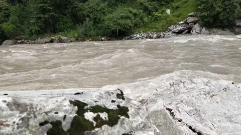 Fast River flow Mountain Vidéo 157805046