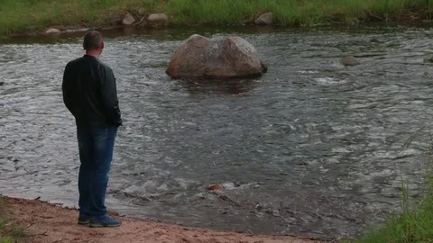A fast river flows through the forest, Latvia, Amata river Vídeo Stock 78613528