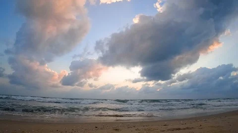 Fast time lapse video clouds sky sea waves on sunrise in the sea  Stock Footage 122020267
