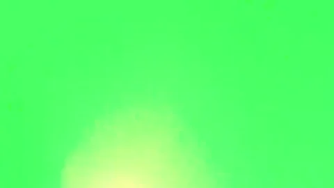 Fast Yellow Flash Light Random movement Overlay on Green Screen 库存影片 334660080
