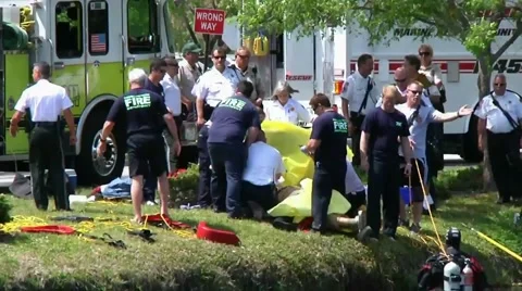 Fatal car into water 4 Stock Footage 929478
