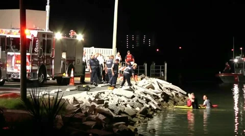 Fatal car into water Stock Footage 934296