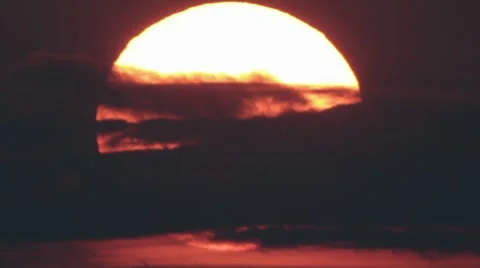 Fateful sunset Video stock 8561211