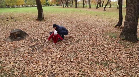 Father playing with daughter Stock Footage 68447550