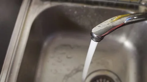 Faucet running Video stock 8665074