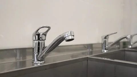Faucet for water 库存影片 152108207