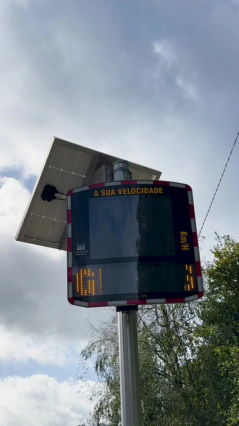 Faulty speed control Stock Footage 254727853