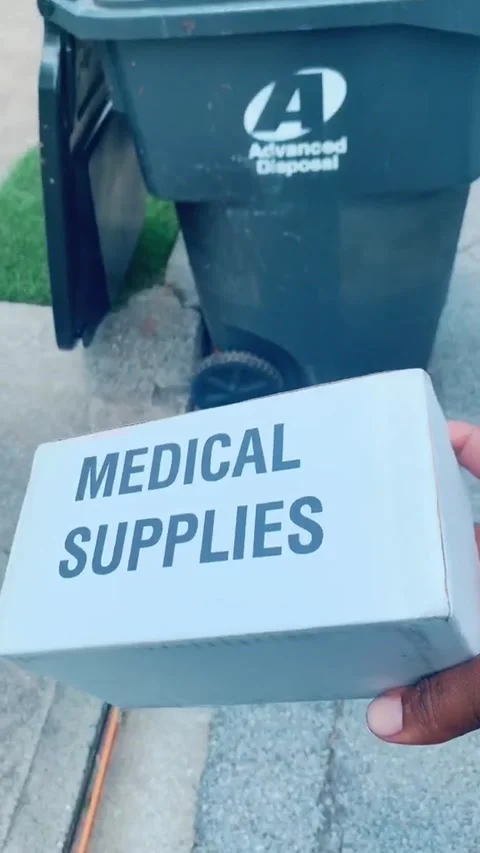 FedEx Worker Going the Extra Mile on Trash Day, Suwanee, Georgia, USA - 01 Jun 2 Stock Footage 205166412