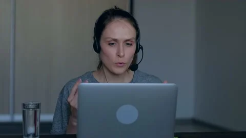 Feeling stressed on the job. Stock Footage 130489646