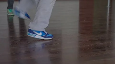 Feet in sneakers Stock Footage 62919905