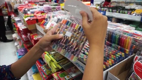 Felt-tip pens Stock Footage 102097376