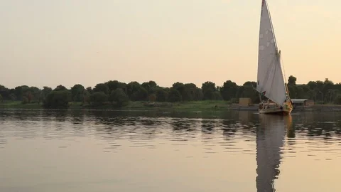 Felucca on the river Nile Video stock 96385635