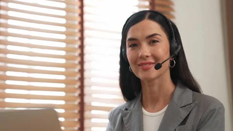 Female call center operator or customer service helpdesk staff. Blithe Video stock 274363136