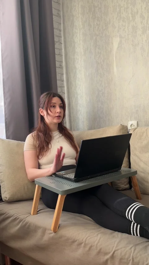 Female Candidate Talking During Video Interview on Laptop 動画素材 329319668