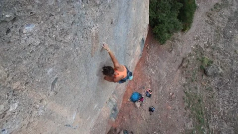 Female climber 4K Stock Footage 209281244